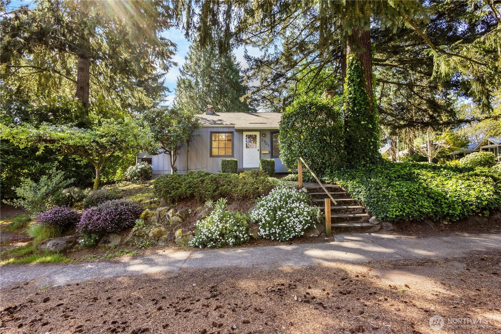 Property Photo:  2701 NE 90th Street  WA 98115 