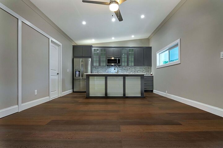 Property Photo:  959 SW 18th Street W  FL 33486 