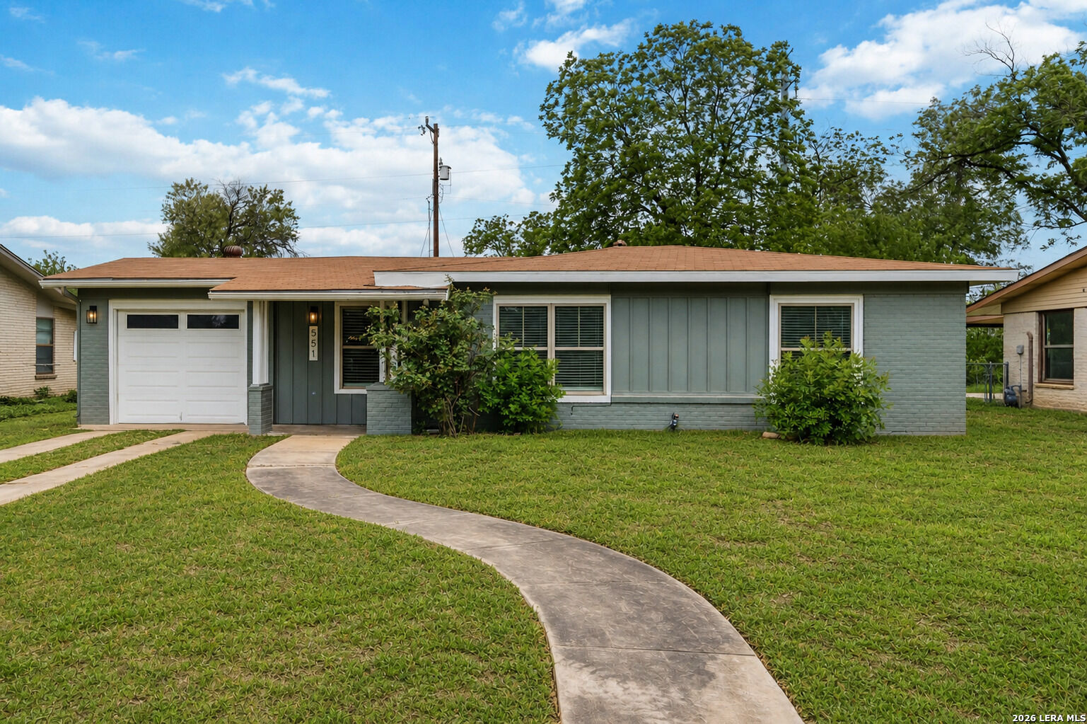 Property Photo:  551 Radiance Ave  TX 78218 
