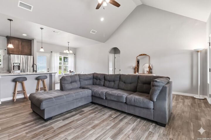 Property Photo:  741 High Dr  TX 78070 