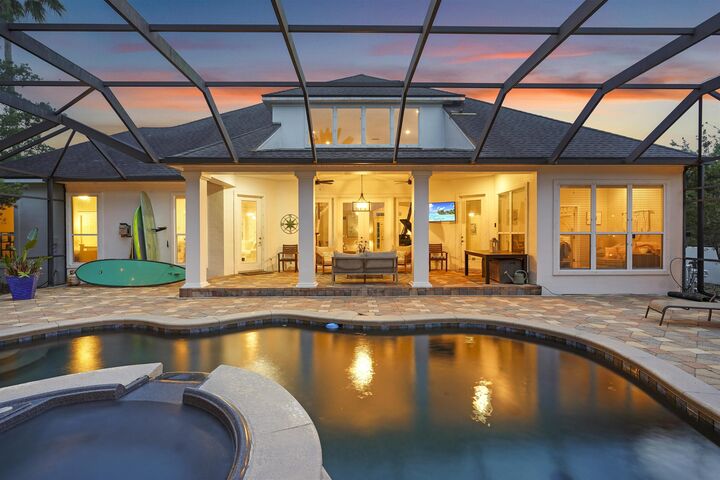 Property Photo: 220 Fiddlers Point Dr FL 32080