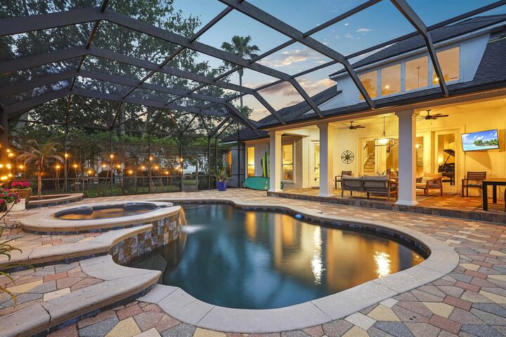 Property Photo:  220 Fiddlers Point Dr  FL 32080 