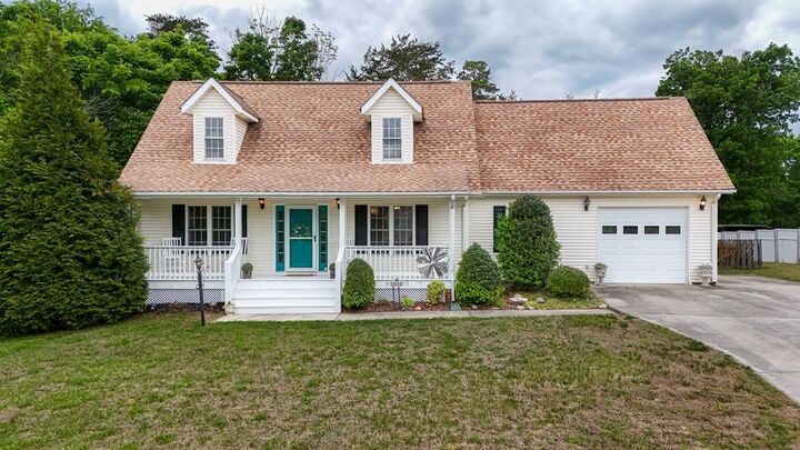 Property Photo:  1505 Fourth Ave Ext  VA 23901 