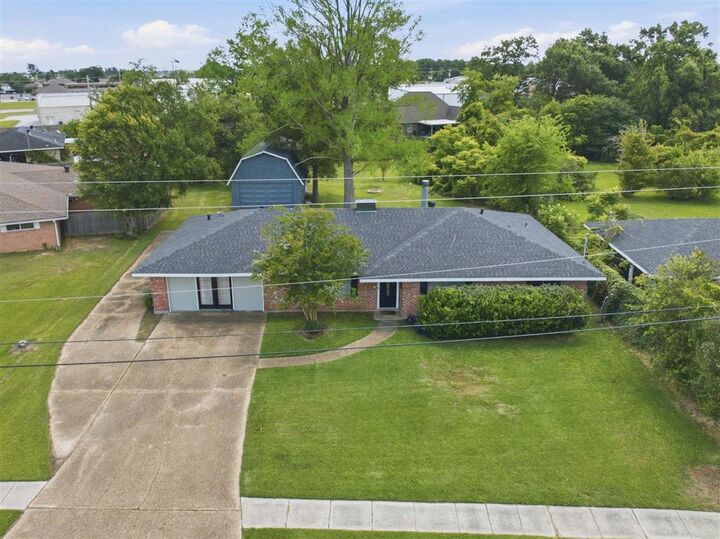 Property Photo:  563 Jefferson Street  LA 70605 