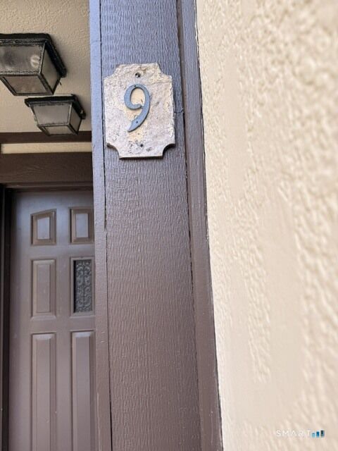 Property Photo:  9 Tara Drive 9  CT 06804 