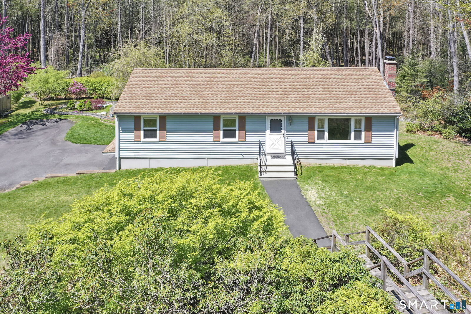 Property Photo:  129 Conklin Road  CT 06076 