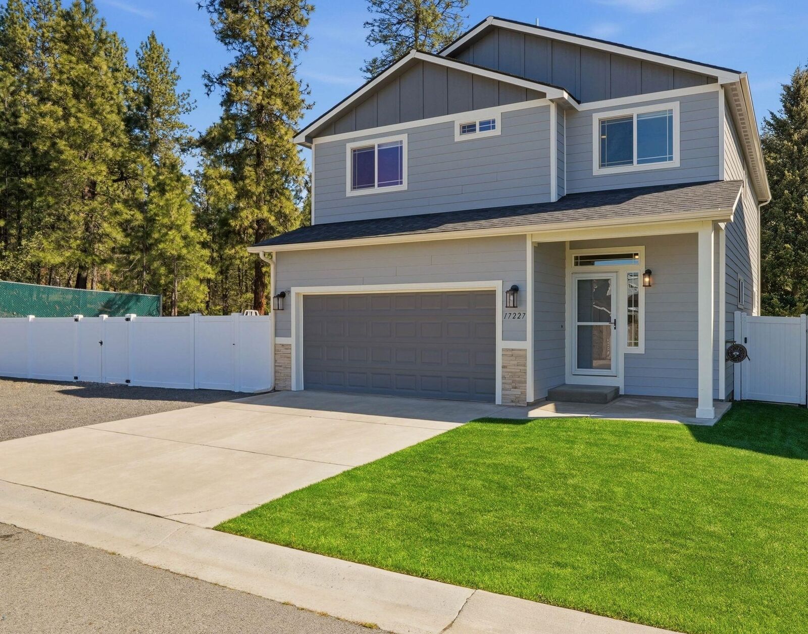 Property Photo:  17227 N Nevada Ln  WA 99005 