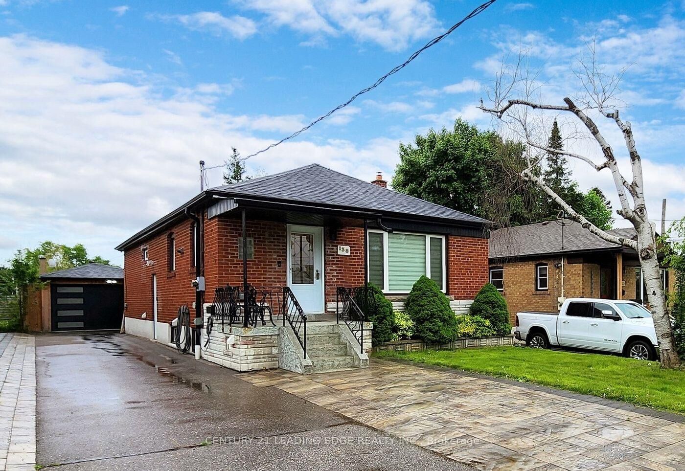 Property Photo: 138 Budea Crescent ON M1R 4W1