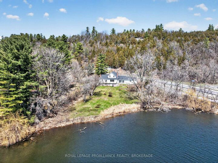 Property Photo: 1 Pond Street ON K0G 1X0