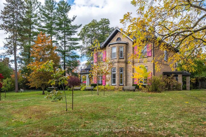 Property Photo: 194 Grand River Street N ON N3L 2N3