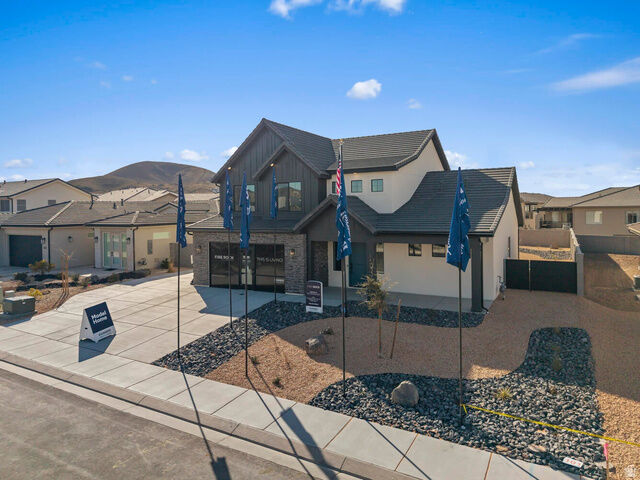 Property Photo:  352 Rhyolite Dr N 89  UT 84737 