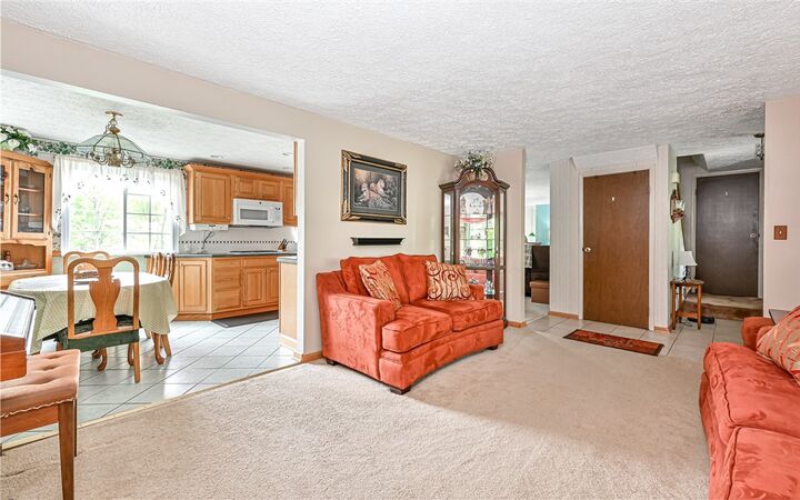 Property Photo: 3511 Sunnyvale Dr PA 15101