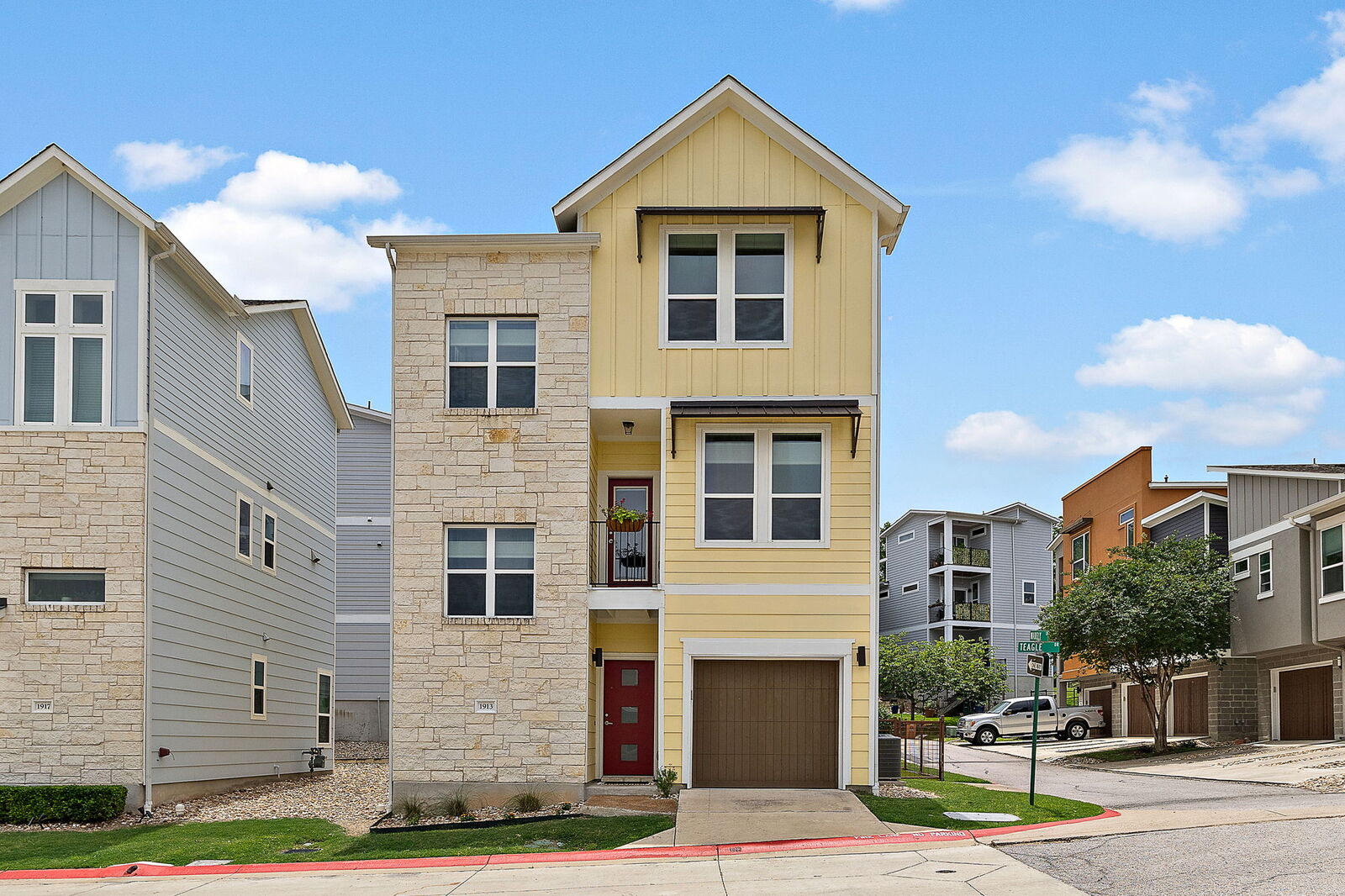 Property Photo: 1913 Teagle Drive TX 78741