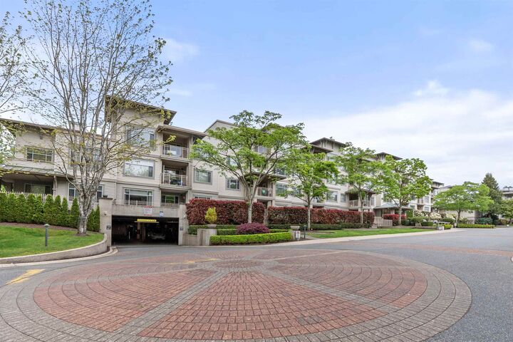 8220 Jones Road 216 — photo 1