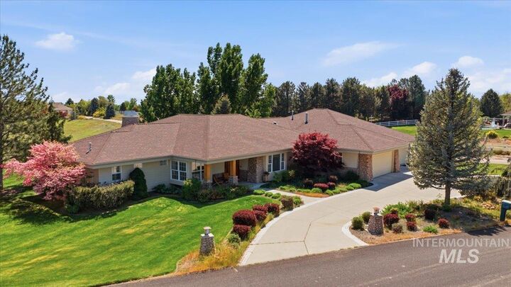 Property Photo:  9547 W Golden View Dr  ID 83669 