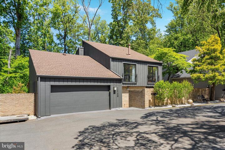 Property Photo:  12108 Quorn Lane  VA 20191 
