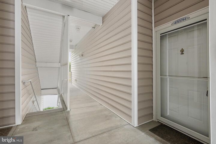 Property Photo: 4502 Summer Brook Way H DE 19963