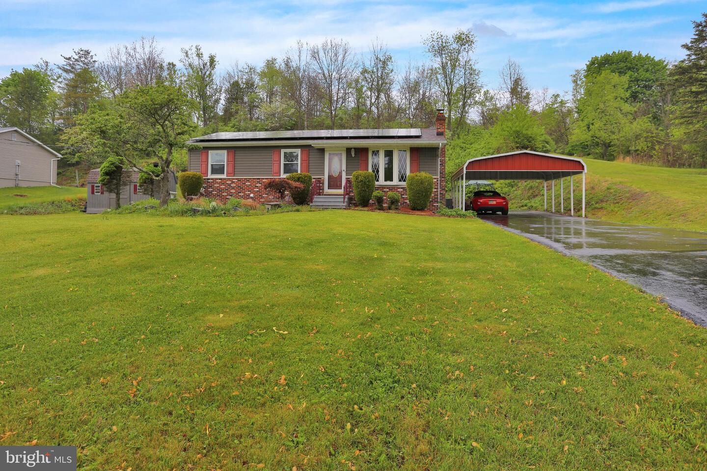 Property Photo:  183 E Adamsdale Road  PA 17961 