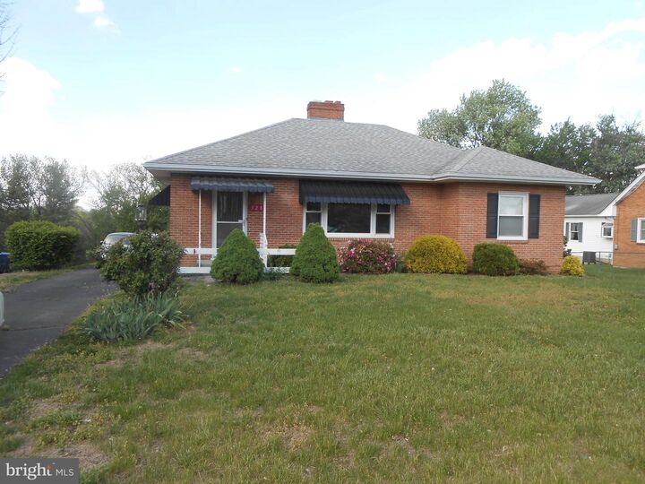 Property Photo:  328 Longview Avenue  VA 22601 