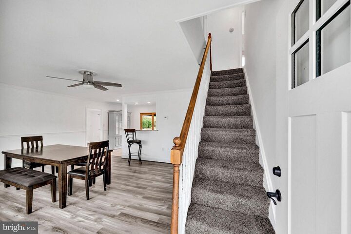 Property Photo:  6 Unity Turn  PA 19056 