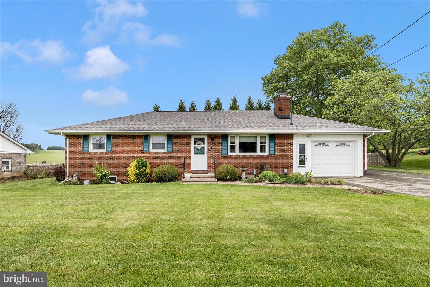 Property Photo: 4432 Valley View Road MD 21769