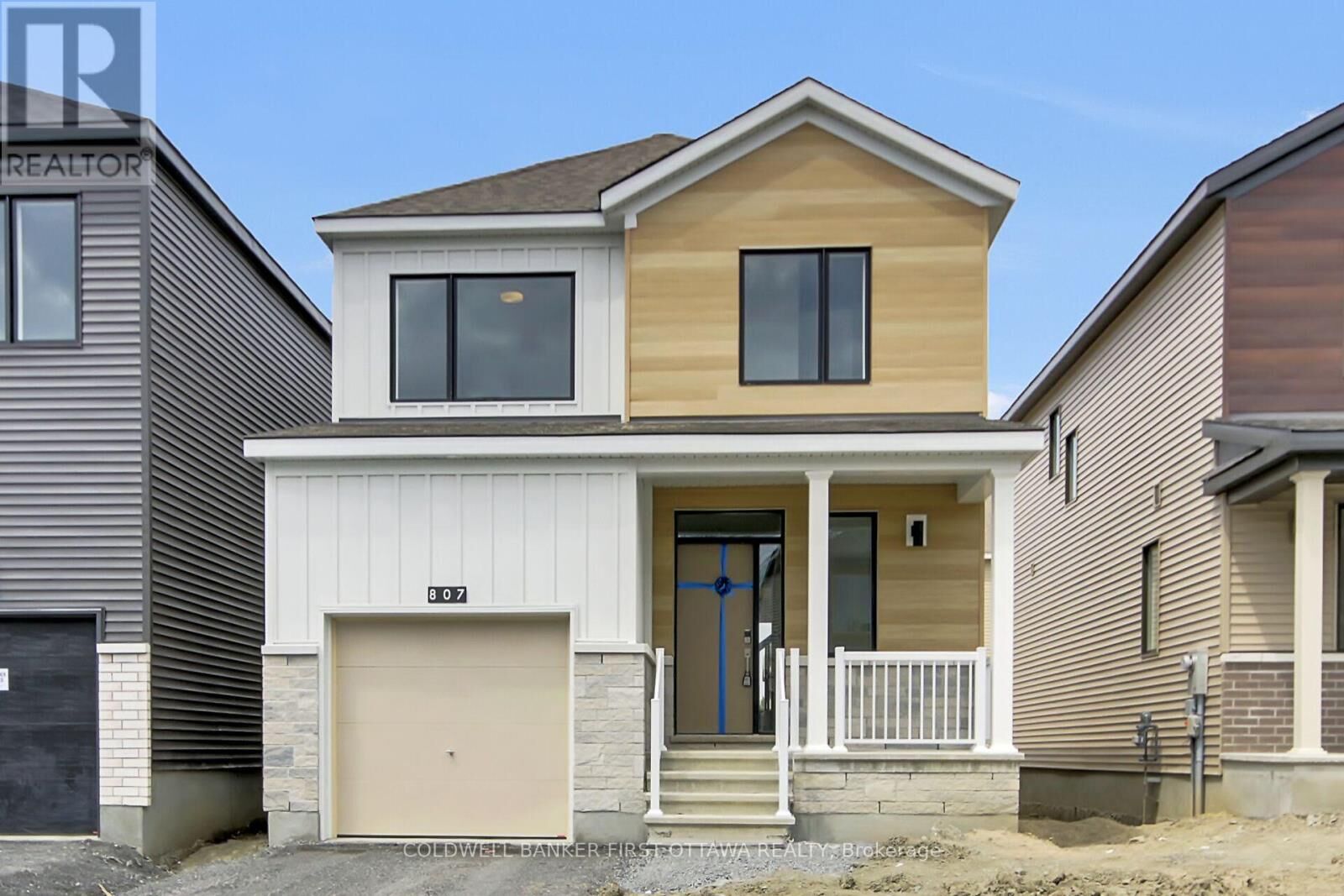 Property Photo:  807 Tincture Place North  ON K2W 0P2 