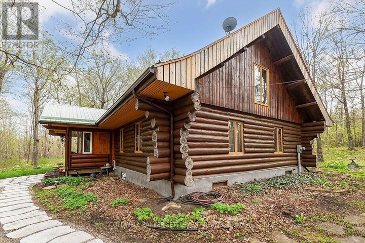 Property Photo:  506 Holbrook Road  ON K7A 4S7 