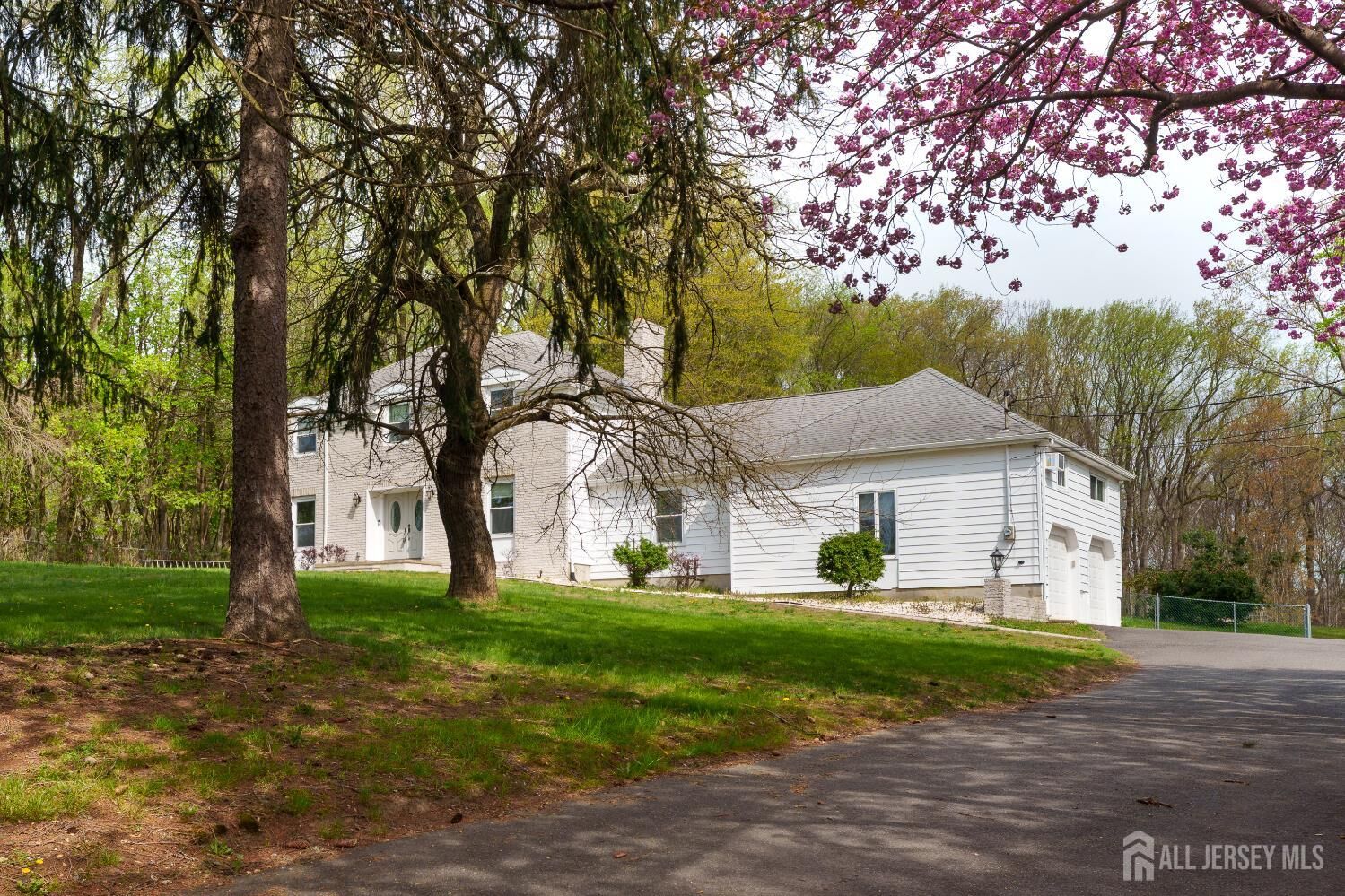 Property Photo: 304 Schoolhouse Road NJ 08831