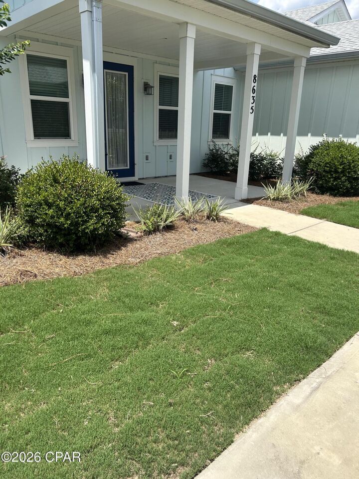 Property Photo: 8635 Conch Shell Court FL 32413