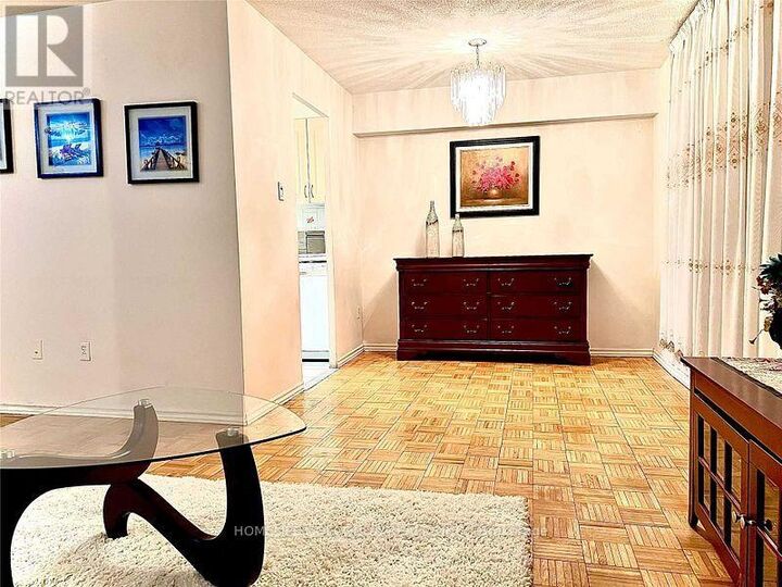 Property Photo:  2721 Victoria Park Avenue 1004  ON M1T 3N6 