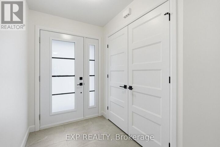 Property Photo:  144 Elizabeth Street  ON K0A 2M0 