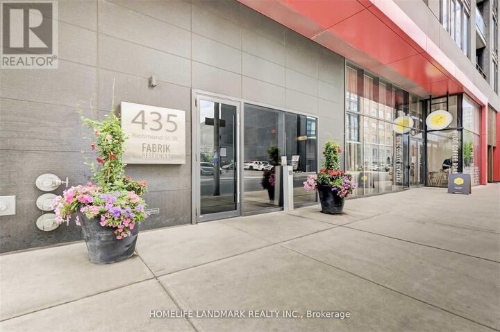 Property Photo:  435 Richmond Street West 1404  ON M4V 3S6 
