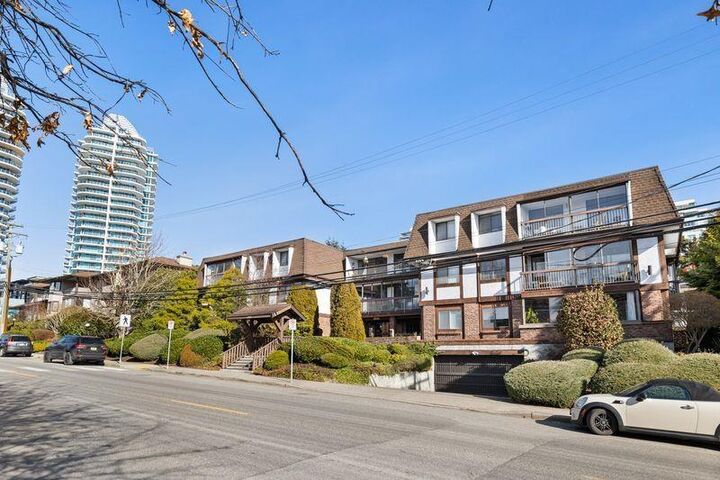 Property Photo:  1444 Martin Street 309  BC V4B 3W7 
