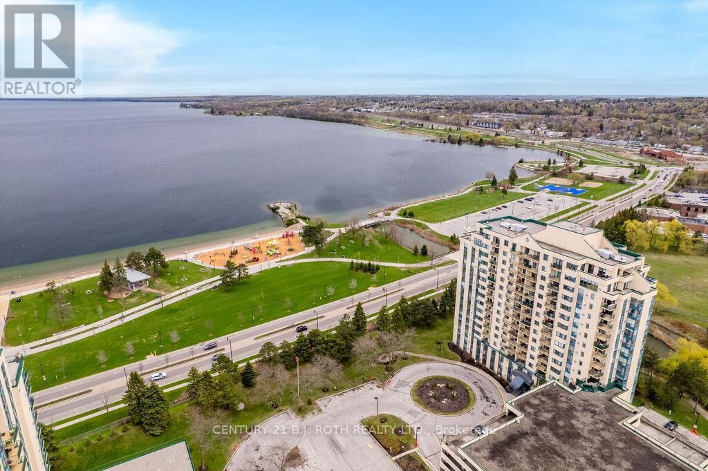 Property Photo:  75 Ellen Street 1104  ON L4N 7R6 