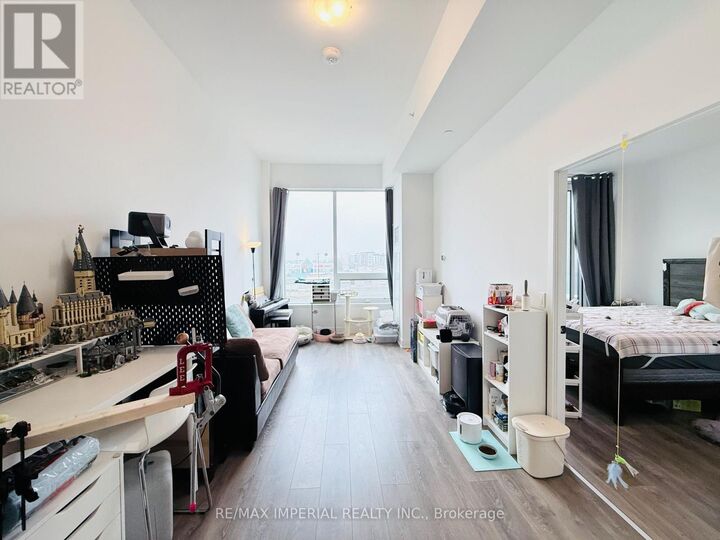 Property Photo:  2489 Taunton Road 310  ON L6H 3R9 