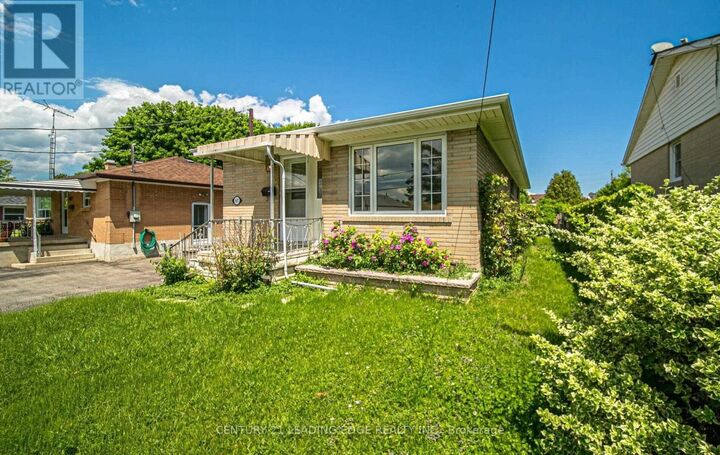 Property Photo:  607 Kent Street Main  ON L1N 4Y8 