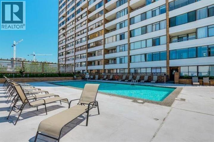 Property Photo:  6651 Minoru Boulevard 310  BC V6Y 1Z2 