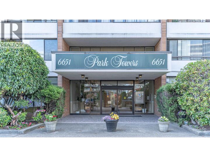 Property Photo: 6651 Minoru Boulevard 310 BC V6Y 1Z2