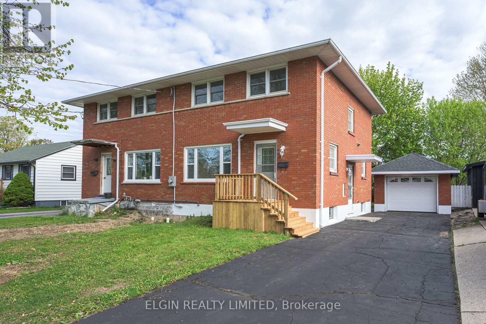 Property Photo:  250 Forest Avenue  ON N5R 2K4 
