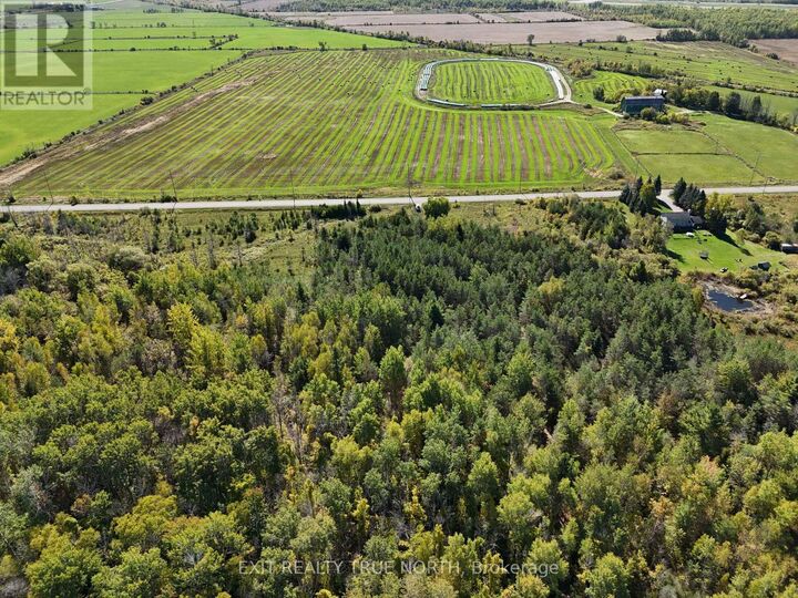 Property Photo:  6696 33/34 Nottawasaga Sideroad  ON L0M 1S0 