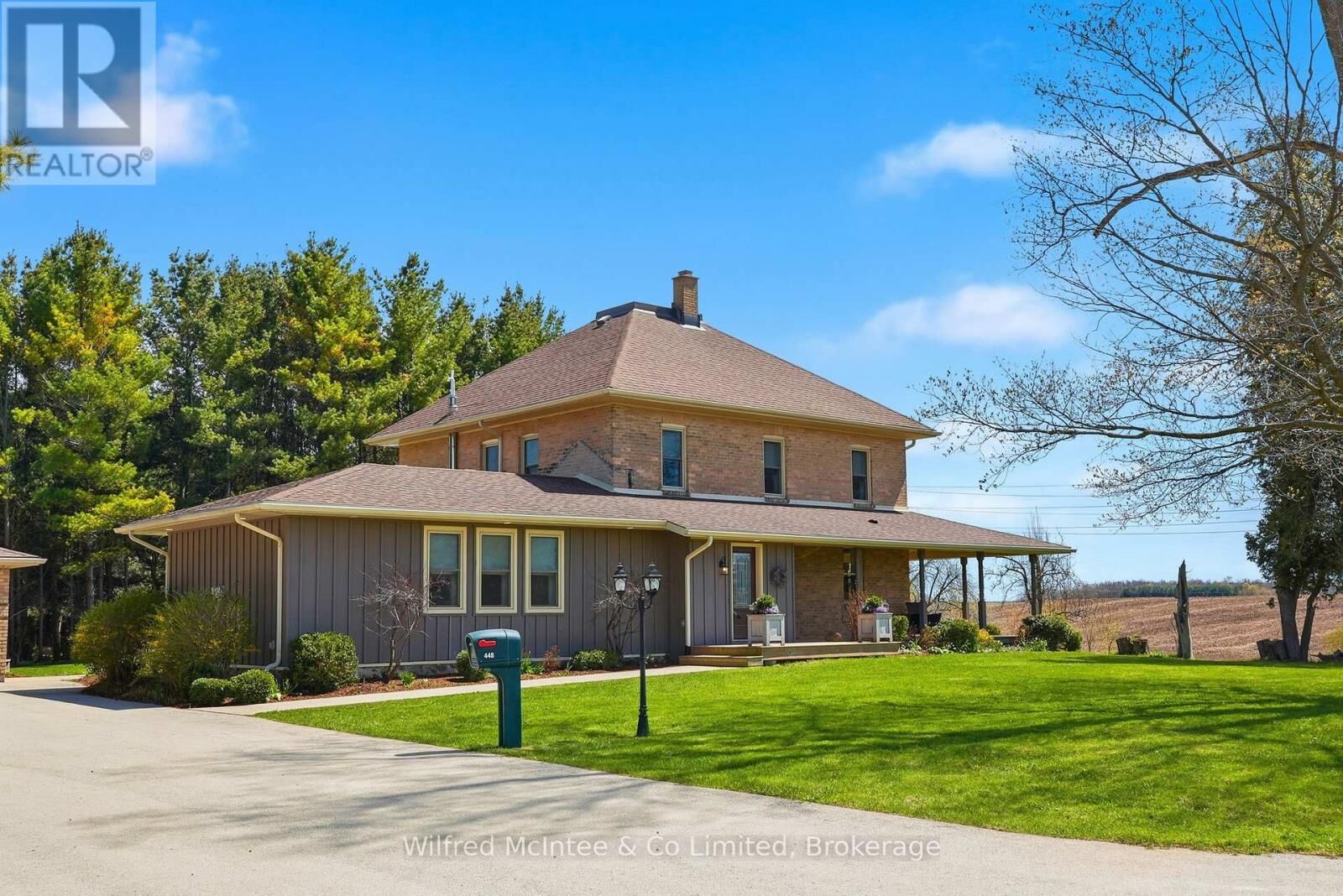 Property Photo:  448 Sideroad 13/14 Sideroad  ON N0G 2N0 