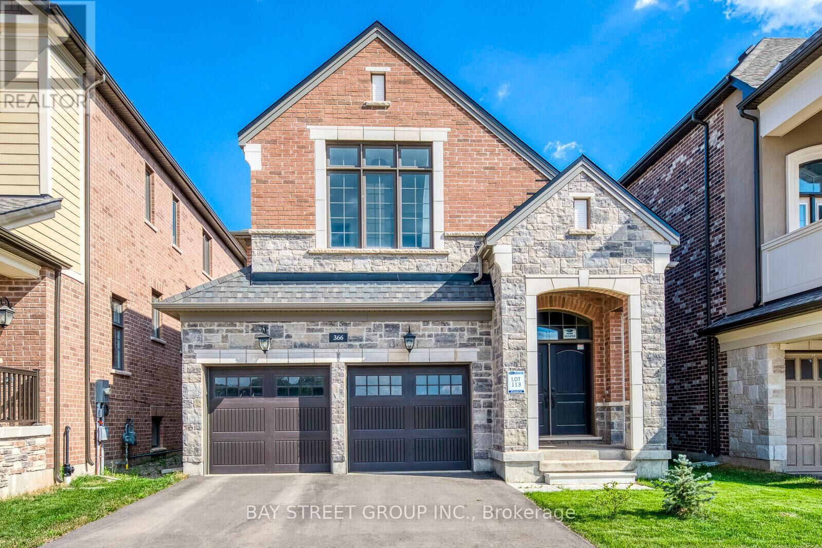 Property Photo:  366 Harold Dent Trail  ON L6M 0N3 