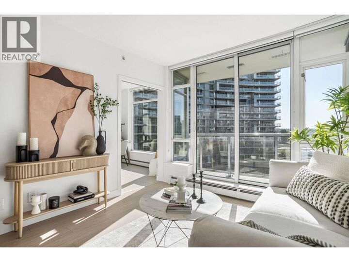 Property Photo:  1708 Columbia Street 605  BC V5Y 0H7 