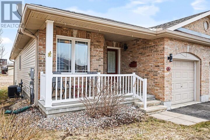 Property Photo:  46 Frieday Street  ON K7S 0A6 