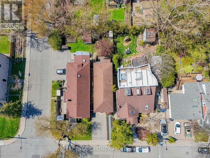 Property Photo:  44 Westbourne Avenue  ON M1L 2Y4 