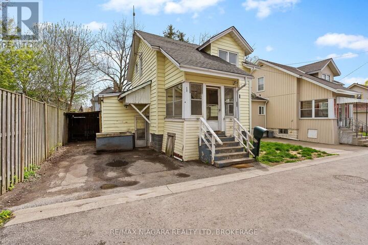 Property Photo:  4904 Flynn Court  ON L2E 3Z6 