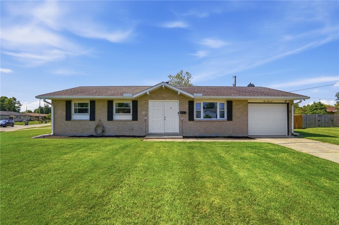 Property Photo:  1000 Langdale Avenue  OH 45344 