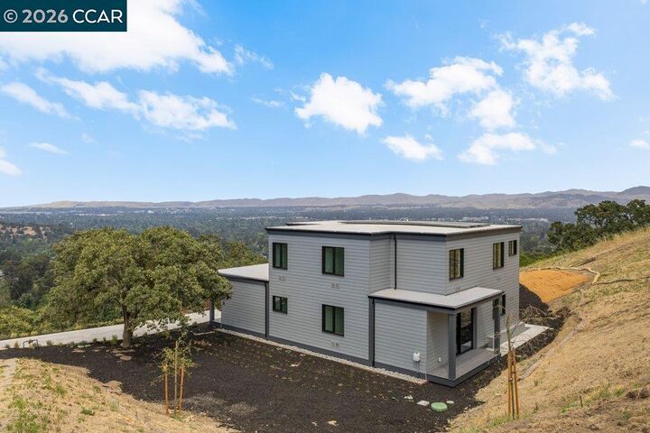 Property Photo: 12 Diablo Vista Way CA 94549