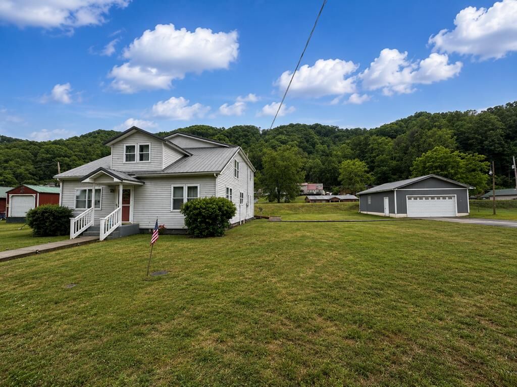 Property Photo:  52 Jerry Bottom  KY 41535 