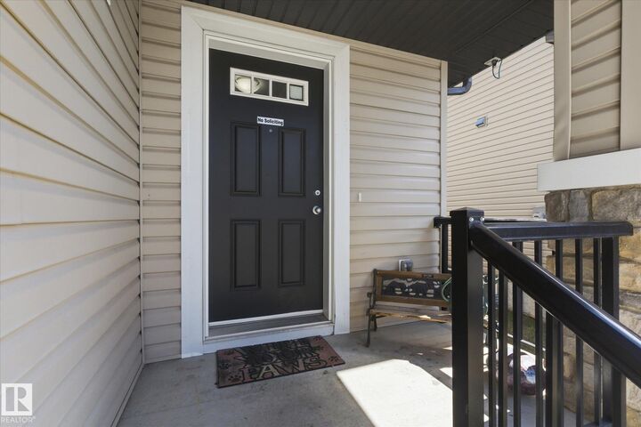 Property Photo:  18 Halladay Boulevard  AB T7X 0P5 
